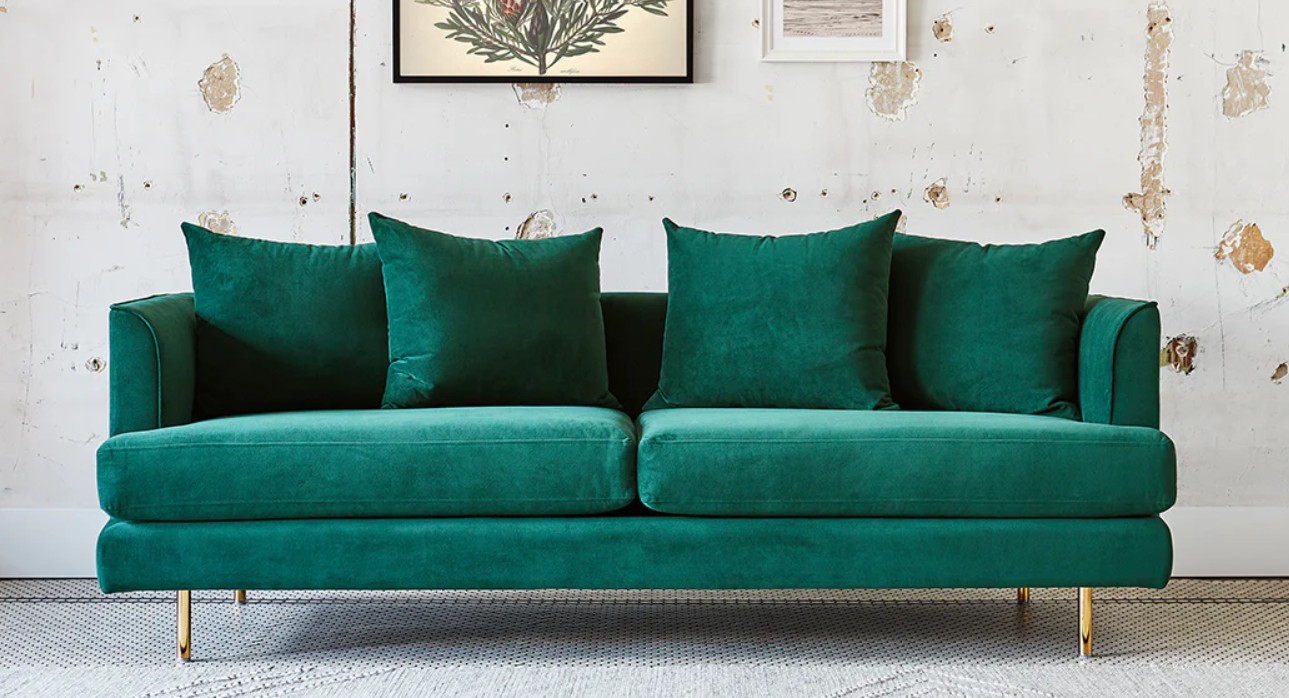 Does Microfiber Offer a Business Advantage When Used for Commercial Sofa Upholstery